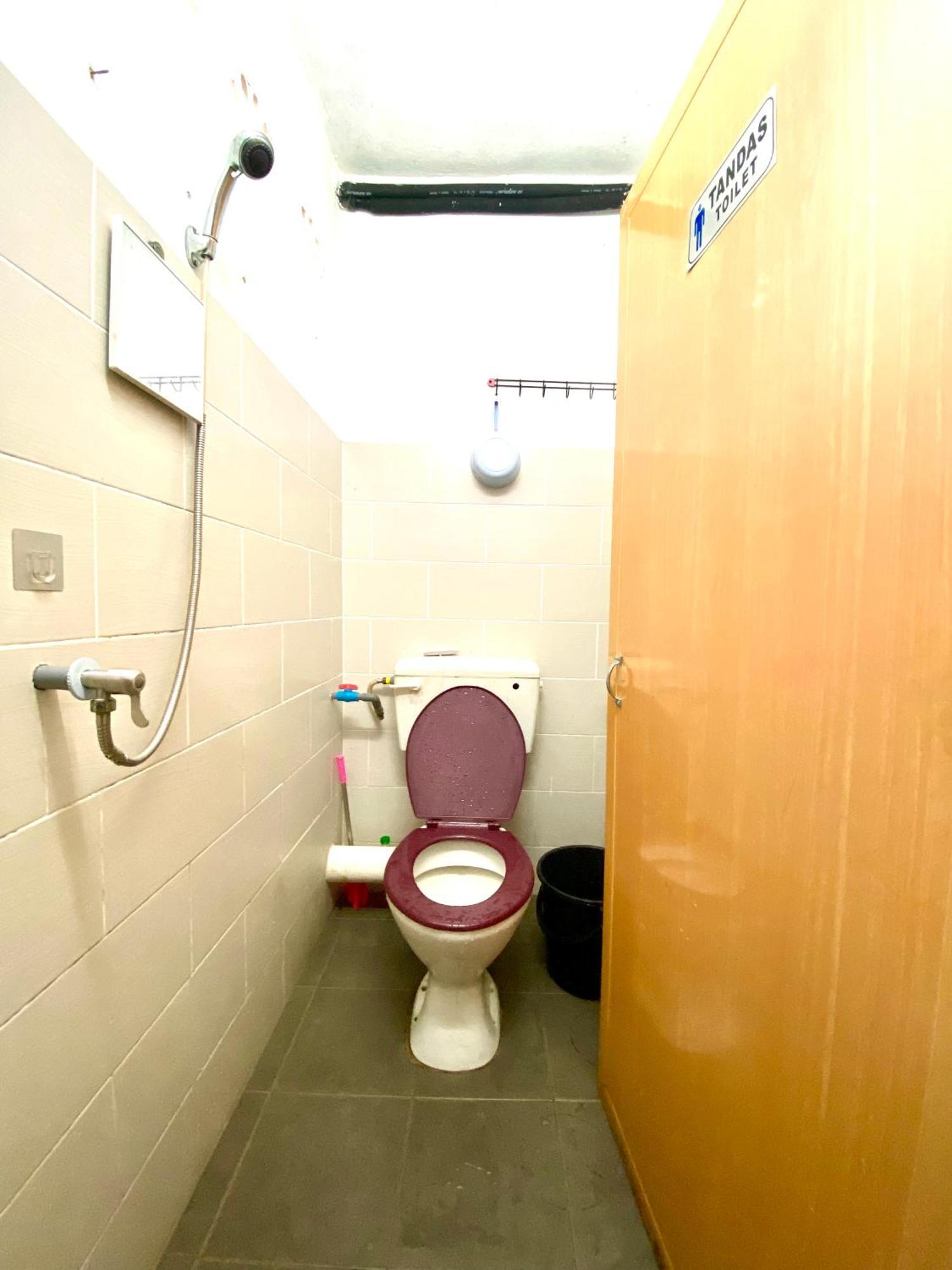 Umi Homestay Batu Buruk Kuala Terengganu Luaran gambar